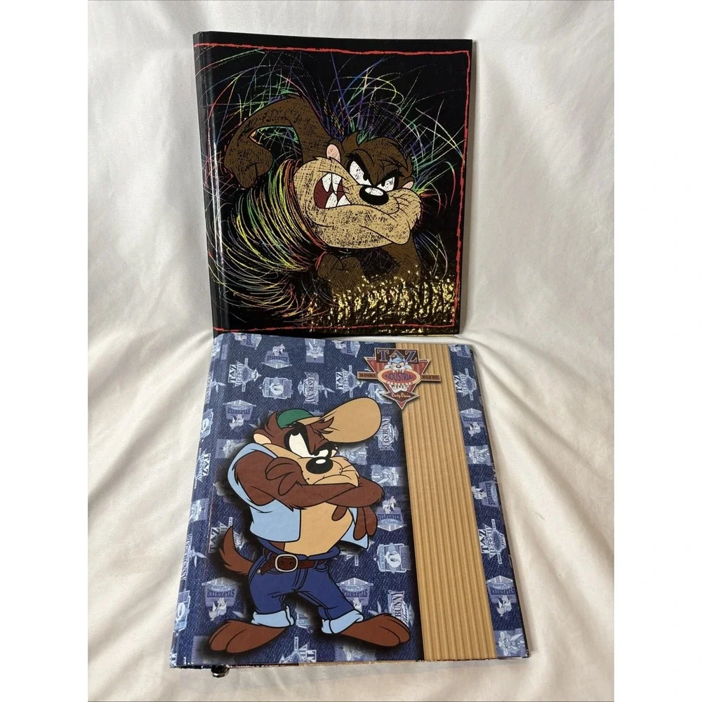 (2) Vtg Looney Tunes TAZ Tasmanian Devil 3-Ring Binders Folders 1990s‎